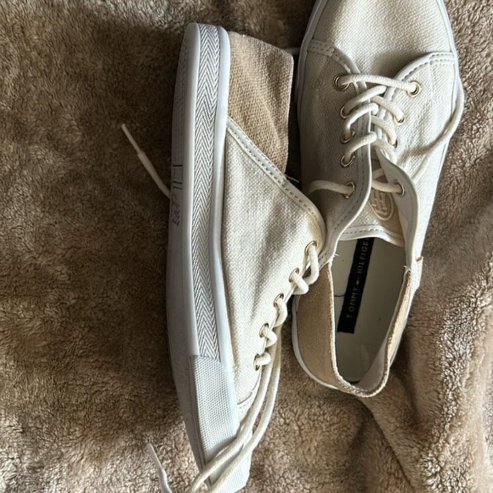 Tommy Hilfiger shoes